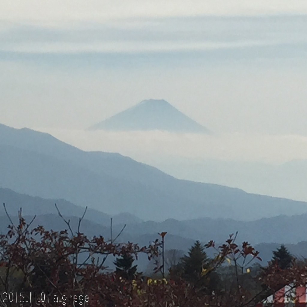 山梨県北杜市清里の清泉寮から見えた富士山